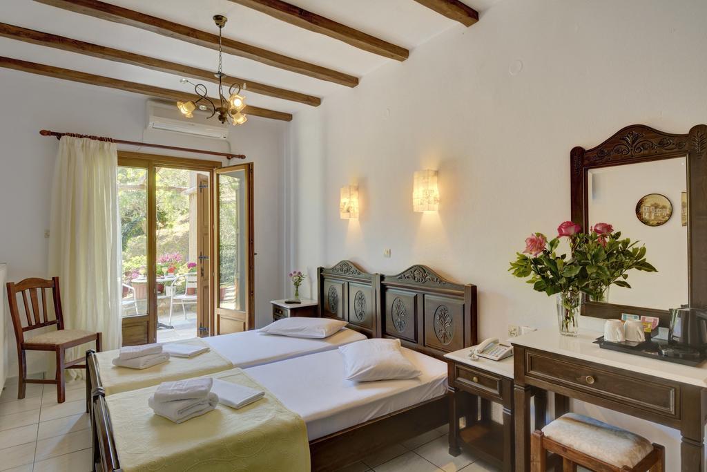 Hotel Agnadi - Horefto المظهر الخارجي الصورة