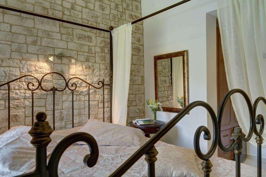 Hotel Agnadi - Horefto الغرفة الصورة